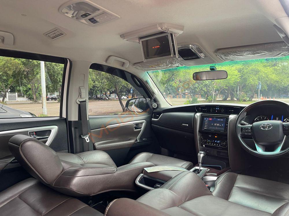 Mobil Toyota Fortuner 2016