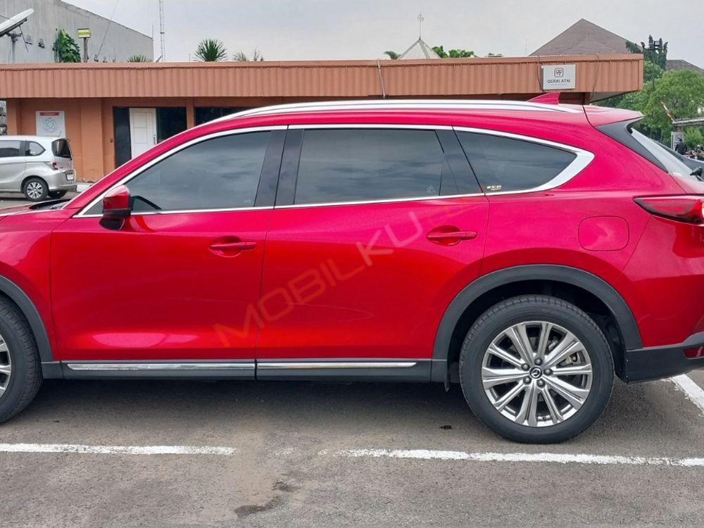 Mobil Mazda CX-8 2023