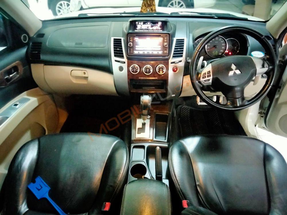 Mobil Mitsubishi Pajero Sport 2014