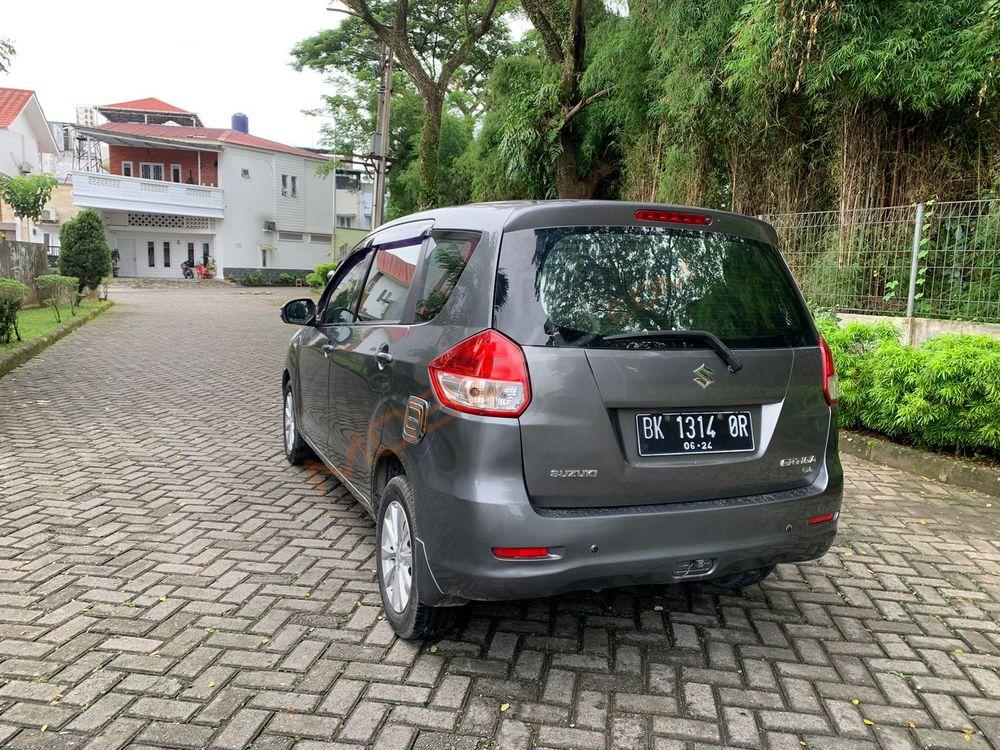Mobil Suzuki Ertiga 2014
