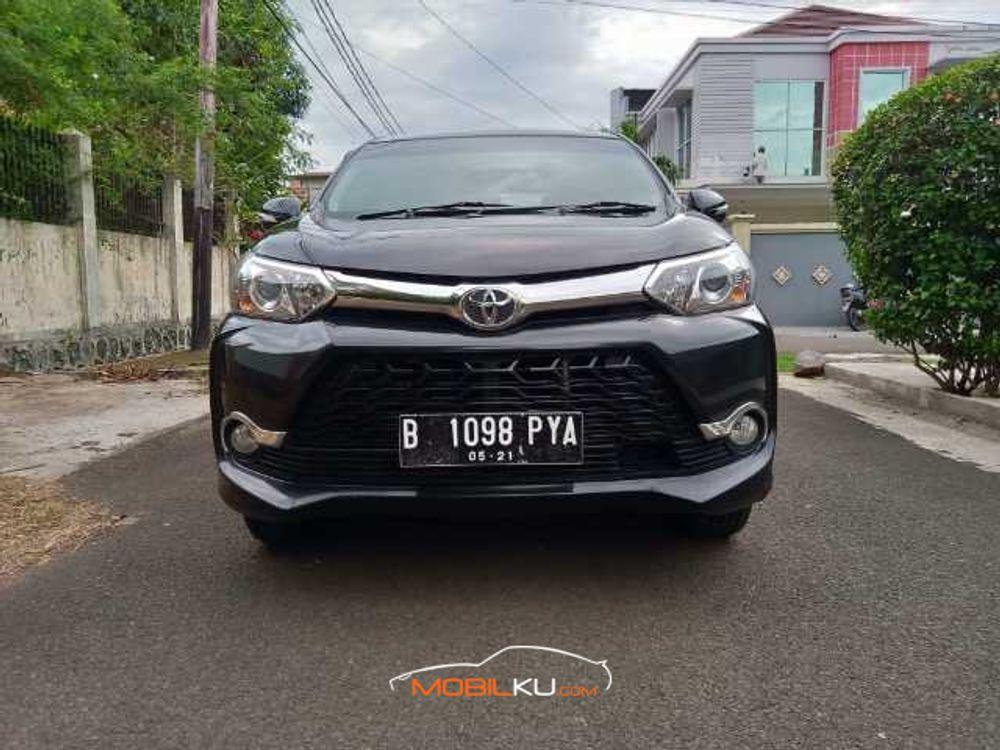 Mobil Toyota Avanza 2016