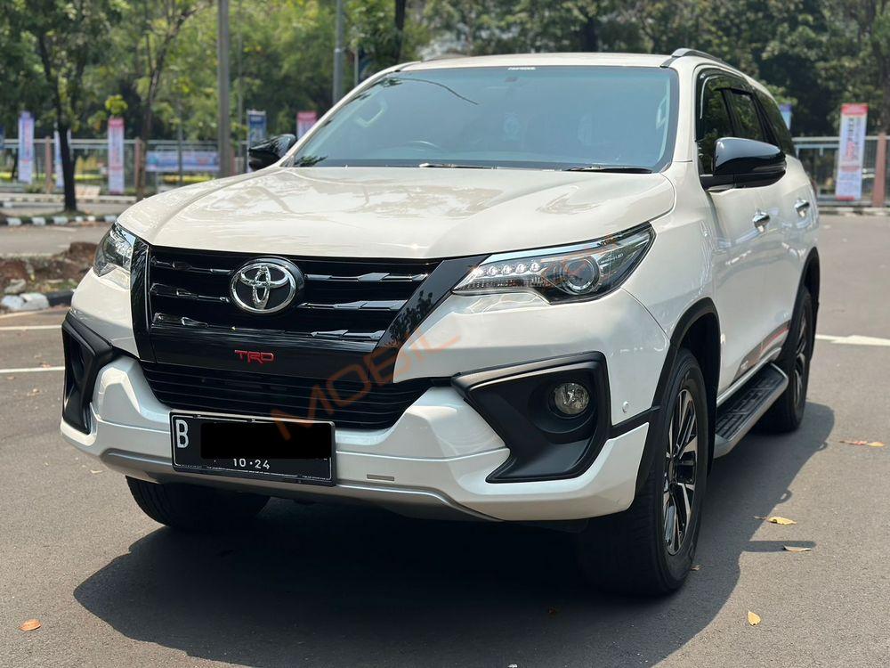 Mobil Toyota Fortuner 2019