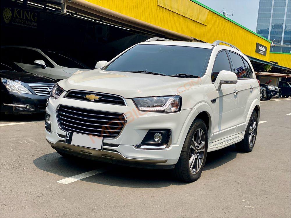 Mobil Chevrolet Captiva 2017