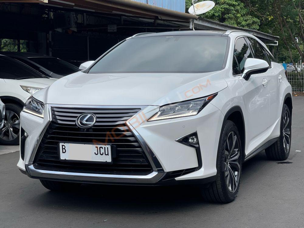 Mobil Lexus RX 2018