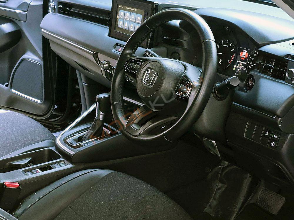Mobil Honda HR-V 2023