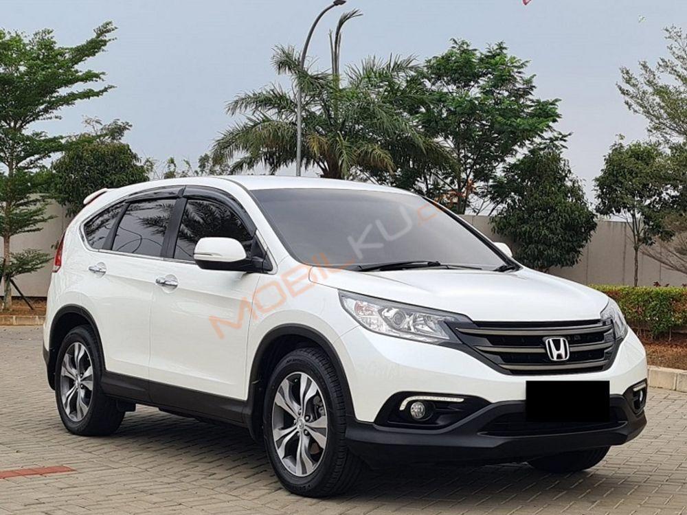 Mobil Honda CR-V 2013