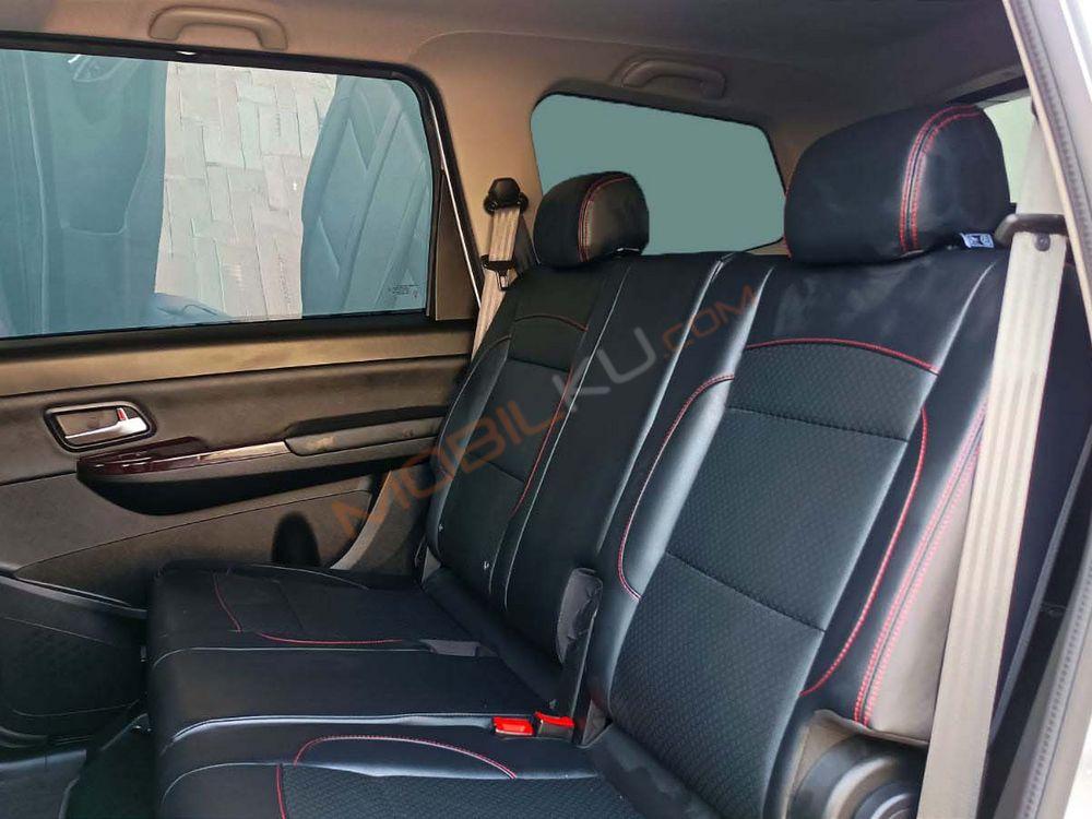 Mobil Wuling Confero 2022