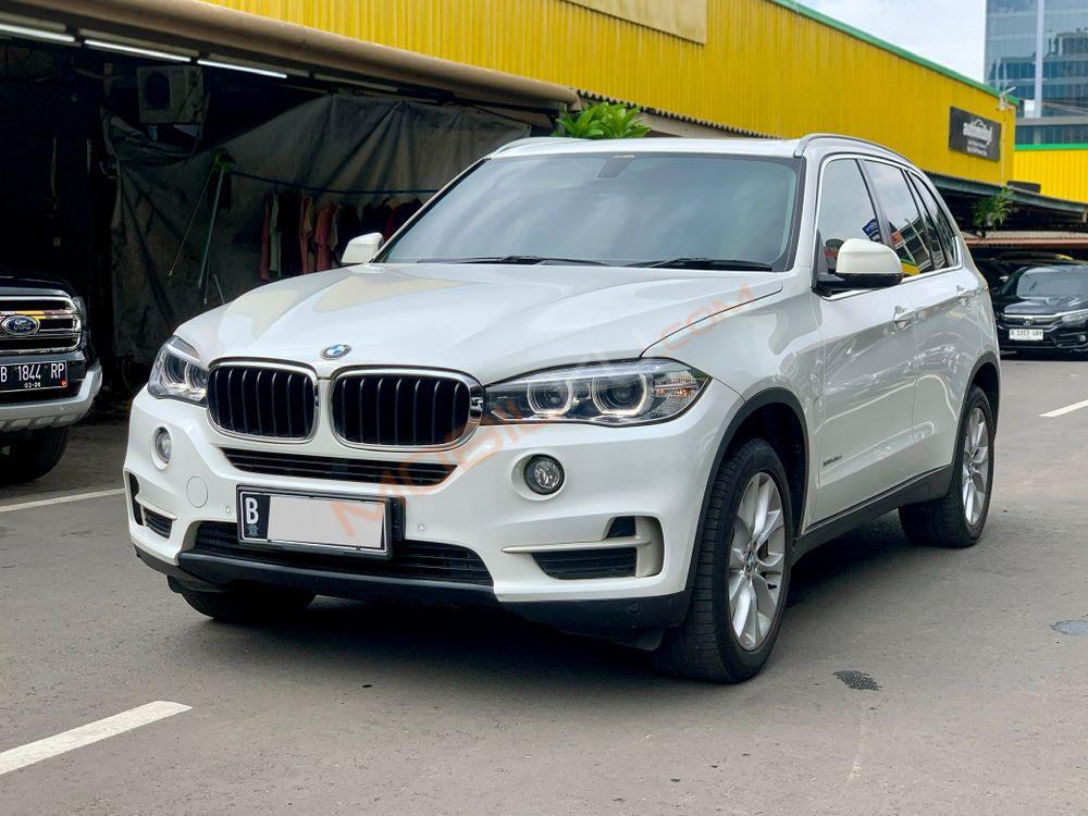 Mobil BMW X5 2017