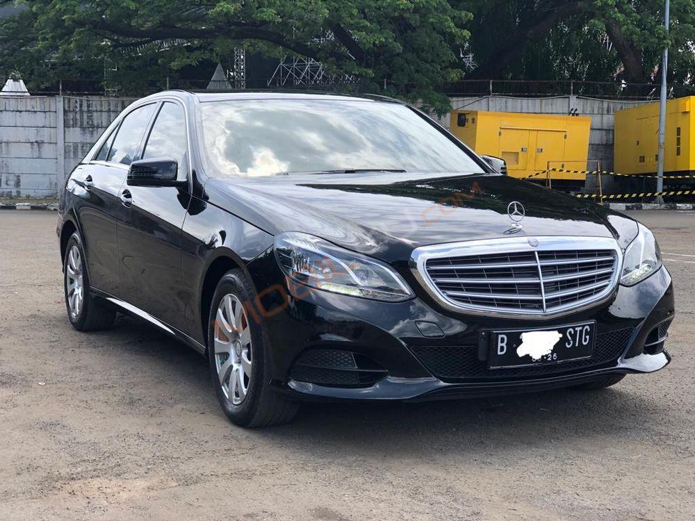 Mobil Mercedes-Benz E-Class 2016