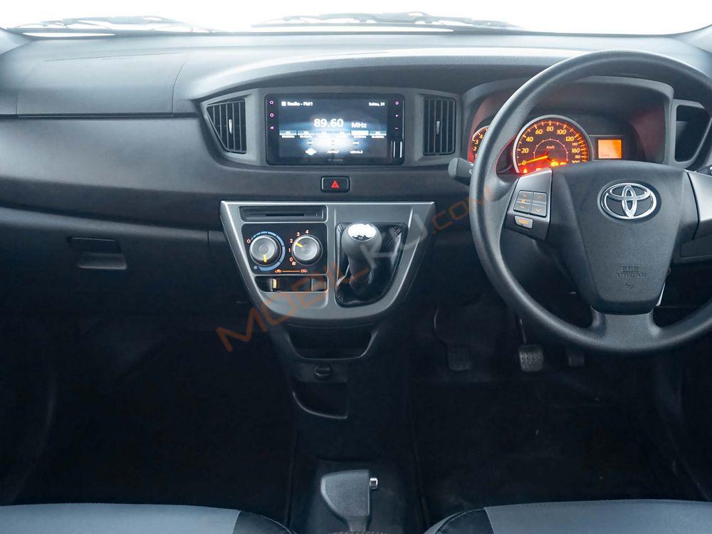 Mobil Toyota Calya 2023