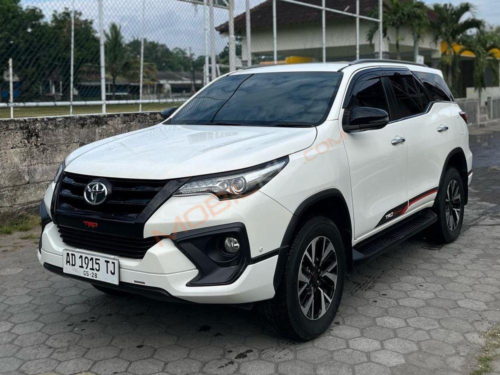 Mobil Toyota Fortuner 2018