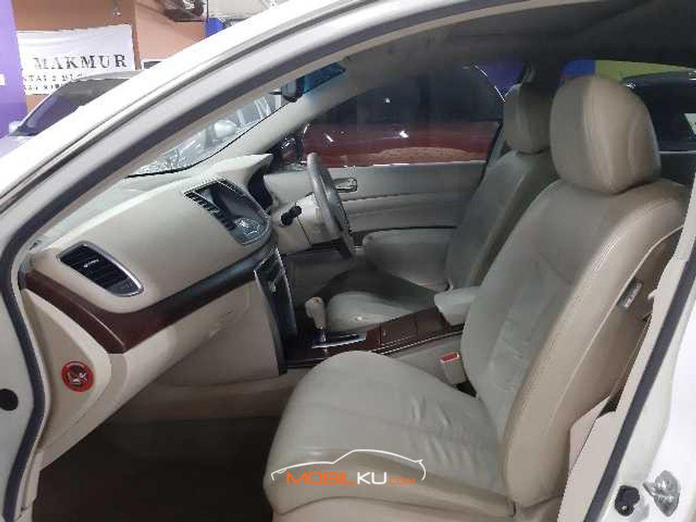 Mobil Nissan Teana 2013