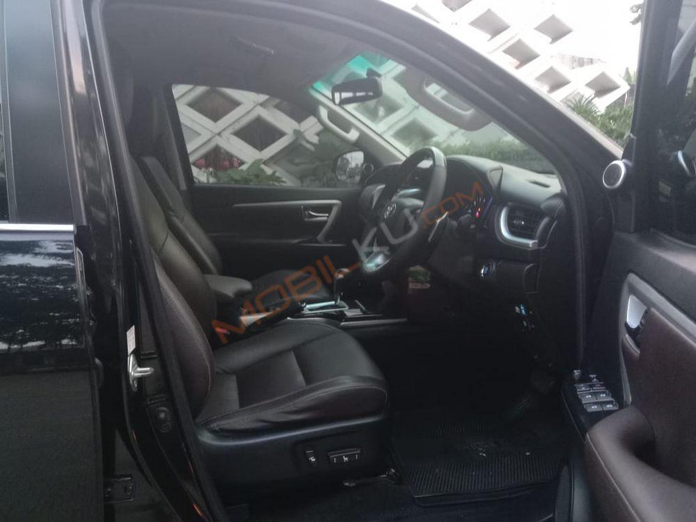 Mobil Toyota Fortuner 2016
