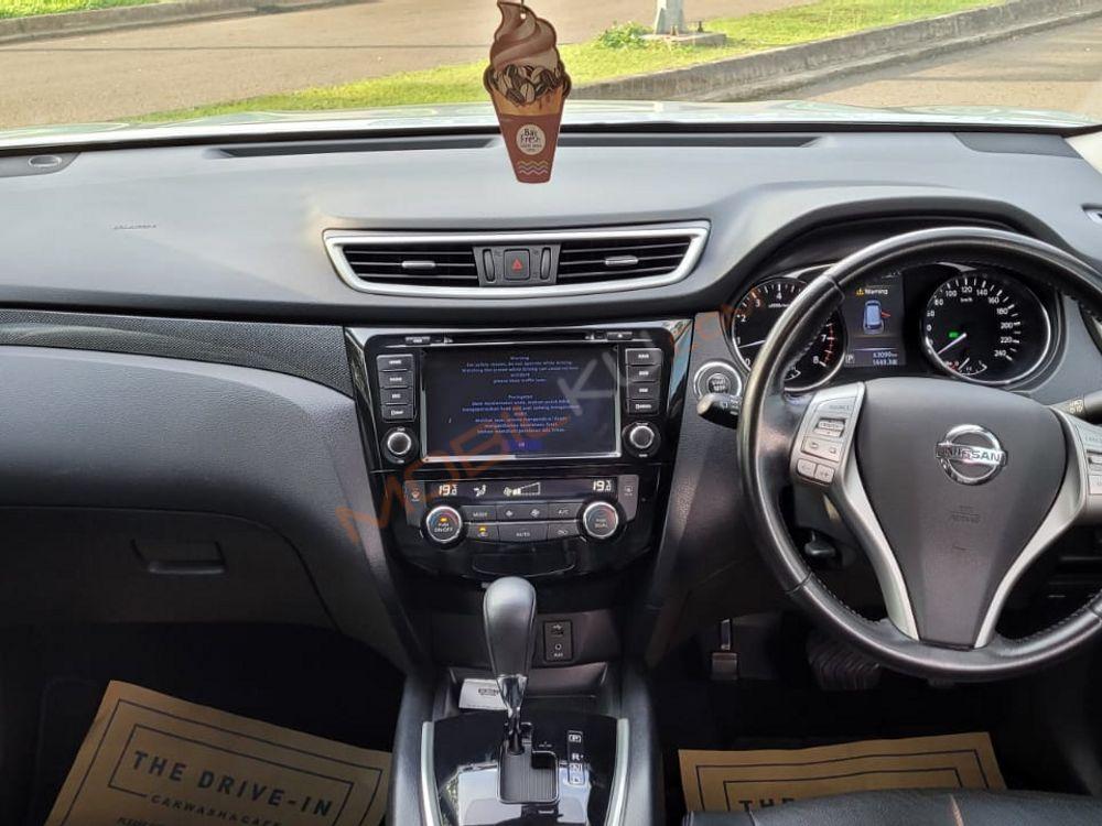 Mobil Nissan X-Trail 2017