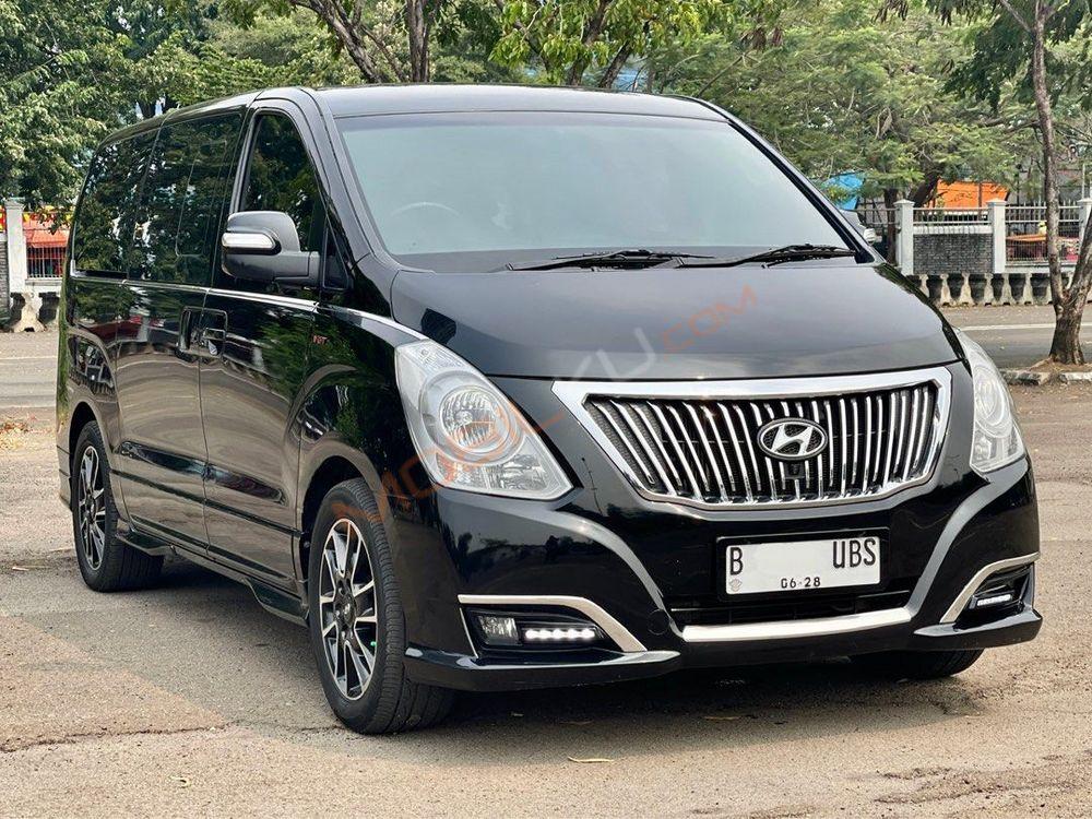 Mobil Hyundai H-1 2018