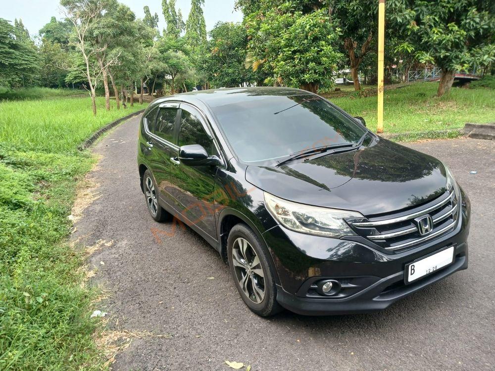 Mobil Honda CR-V 2013