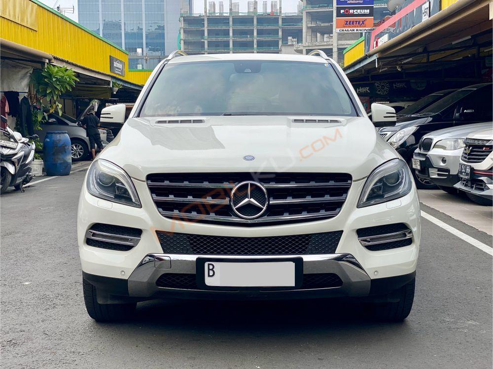 Mobil Mercedes-Benz ML 2013
