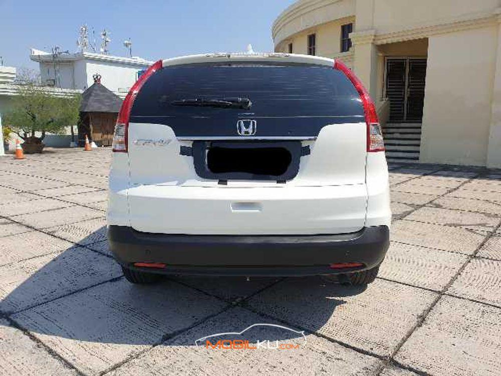 Mobil Honda CR-V 2013