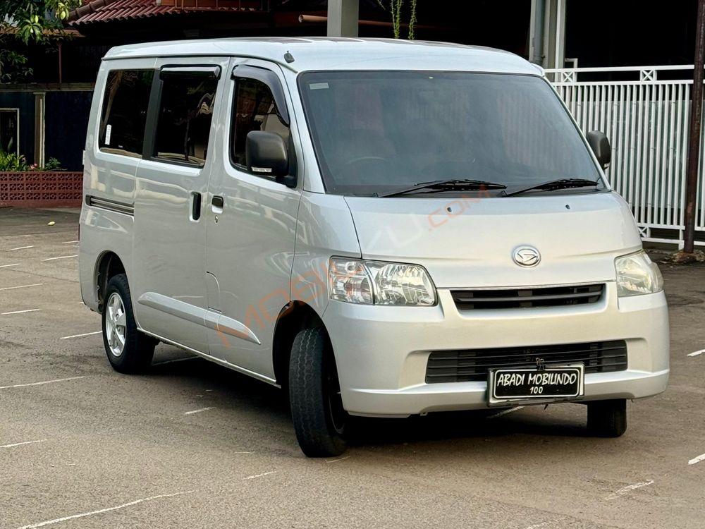 Mobil Daihatsu Gran Max 2019