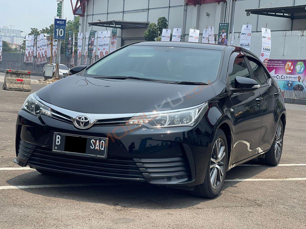 Mobil Toyota Corolla 2018