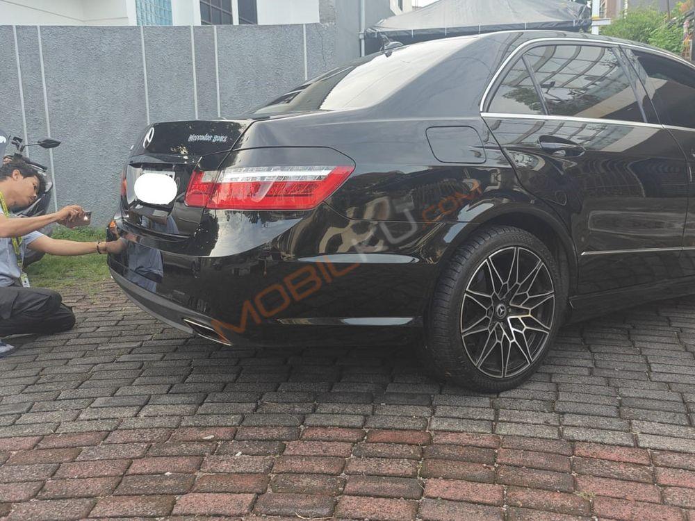 Mobil Mercedes-Benz E-Class 2013