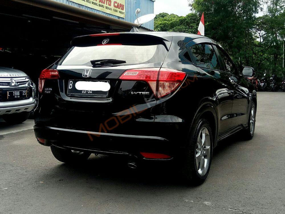 Mobil Honda HR-V 2018