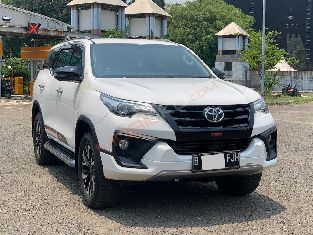 Mobil Toyota Fortuner 2019