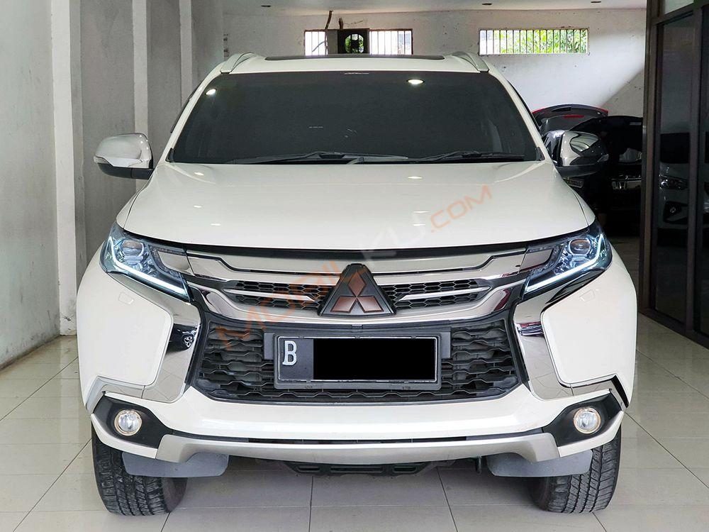 Mobil Mitsubishi Pajero Sport 2016
