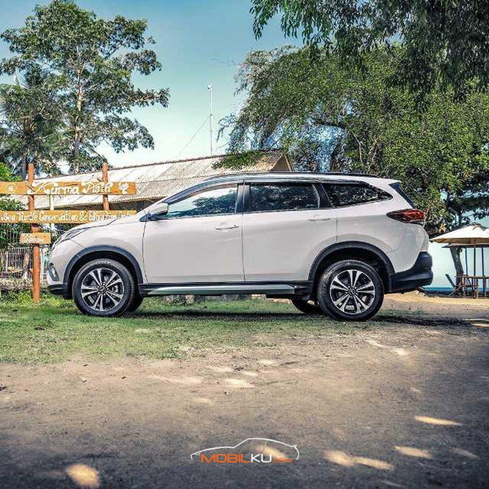 Mobil Daihatsu Terios 2021