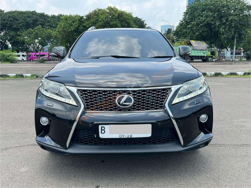 Mobil Lexus RX 2013
