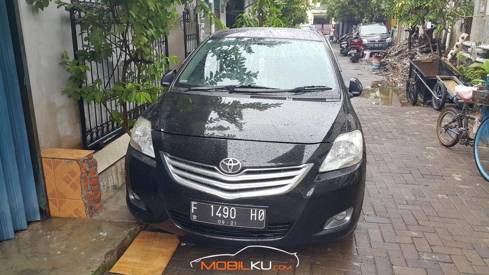 Mobil Toyota Vios 2012