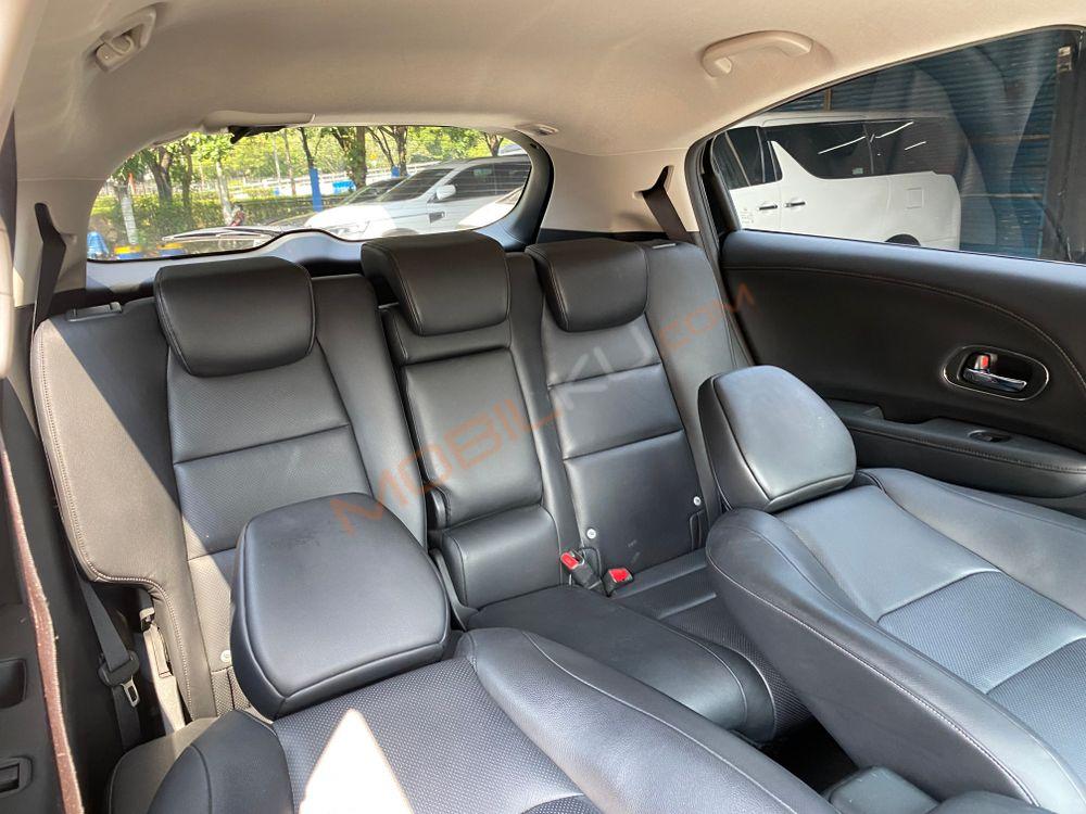 Mobil Honda HR-V 2020