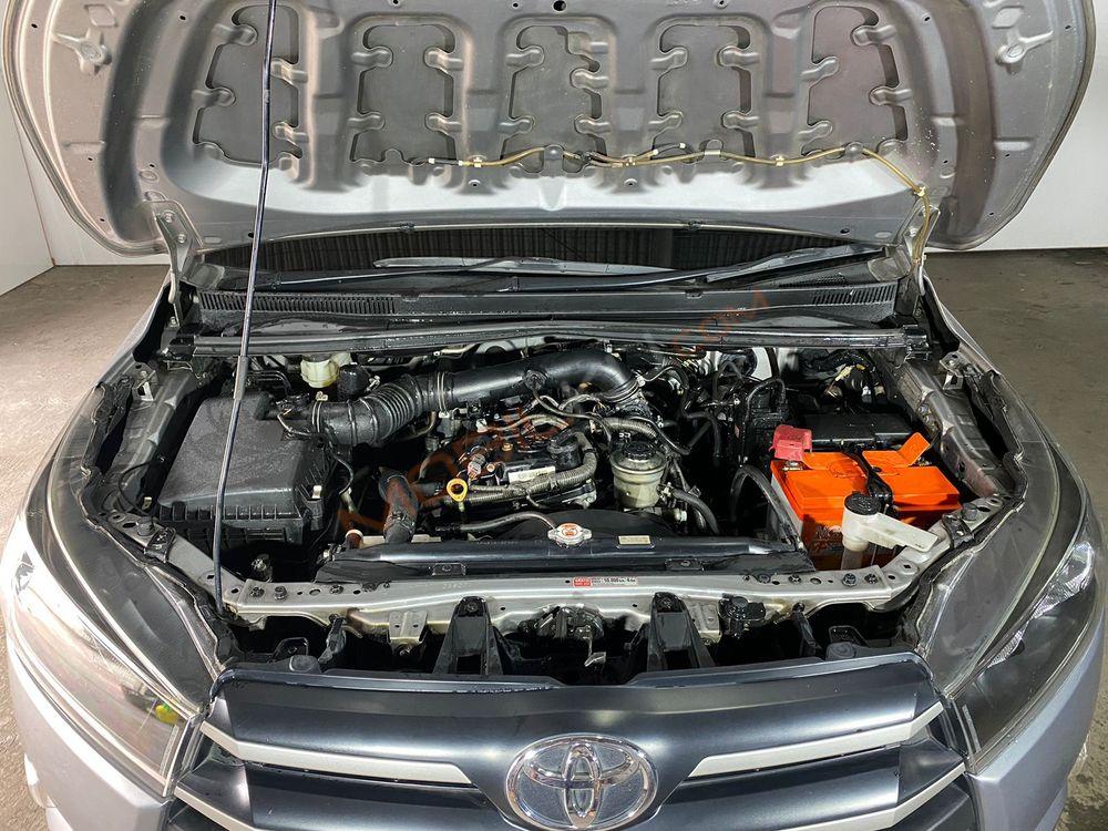 Mobil Toyota Kijang Innova 2020