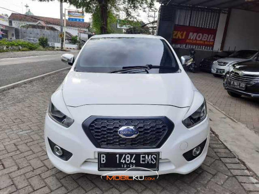 Mobil Datsun GO 2015