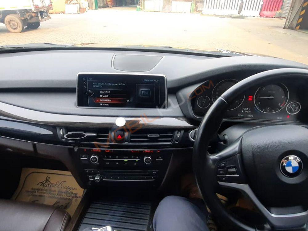 Mobil BMW X5 2017