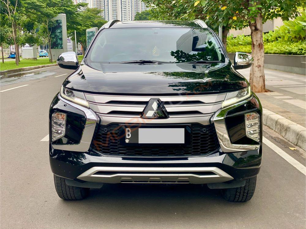 Mobil Mitsubishi Pajero Sport 2022