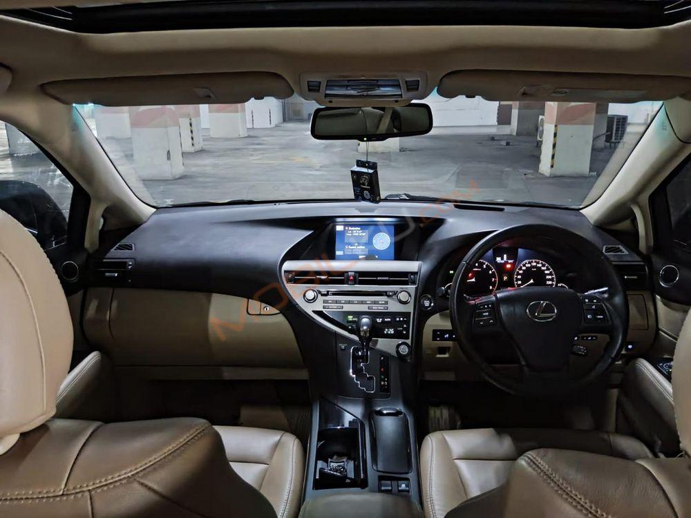 Mobil Lexus RX 2012
