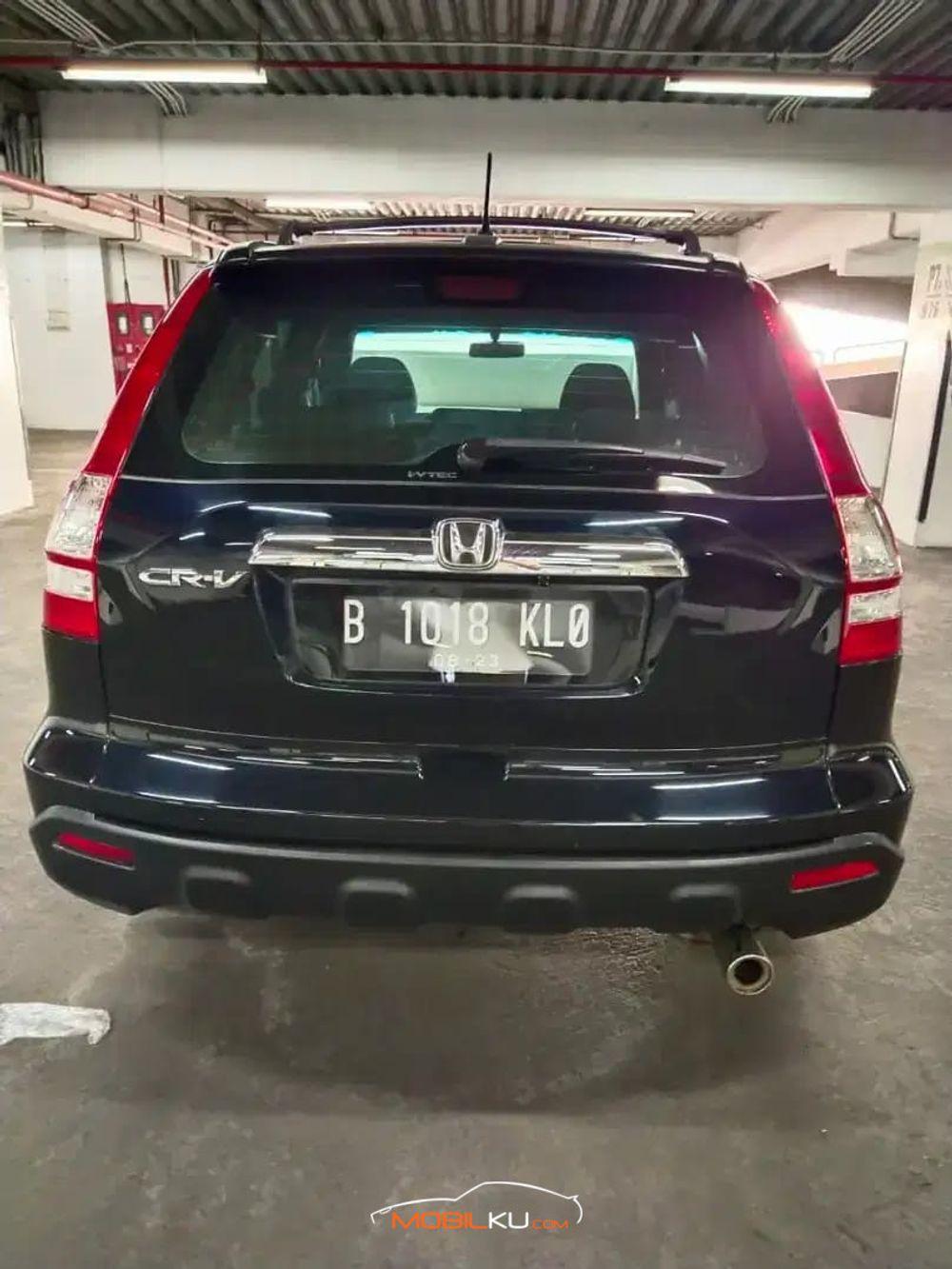 Mobil Honda CR-V 2008
