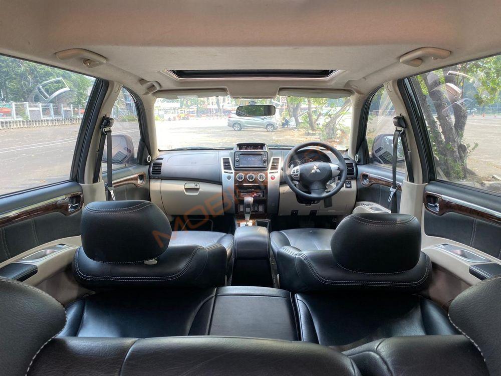 Mobil Mitsubishi Pajero Sport 2013