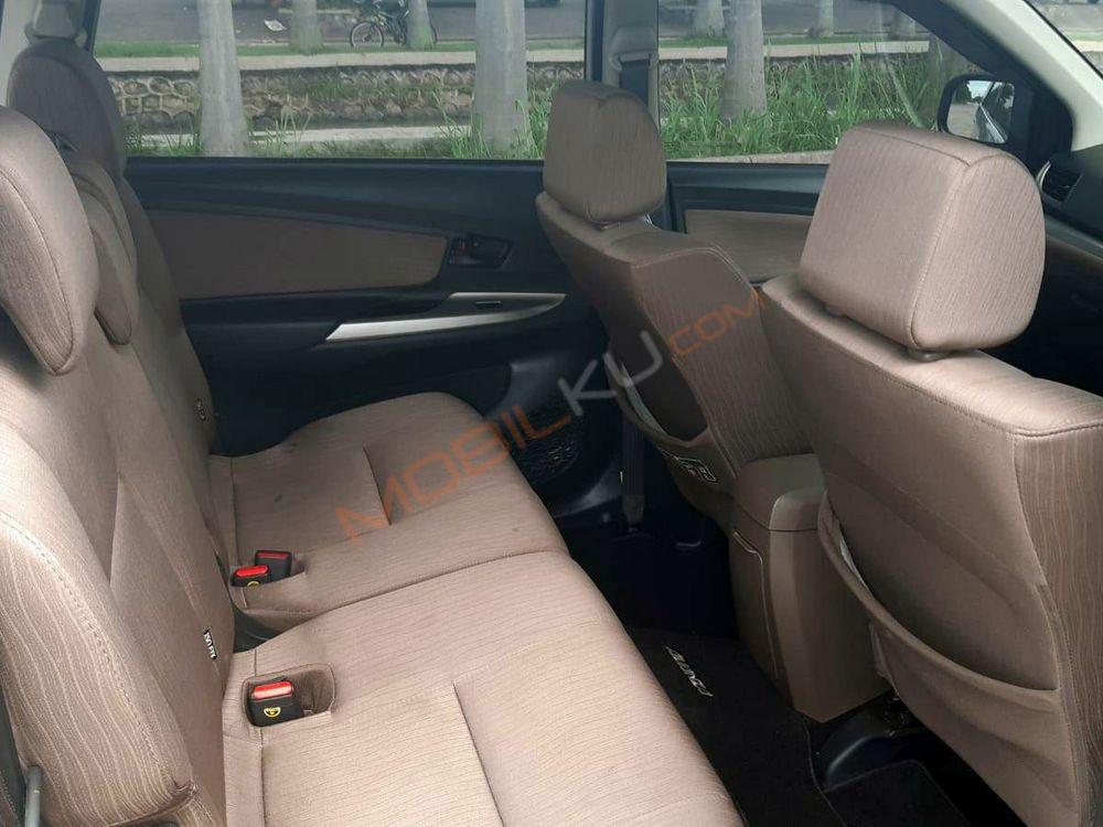 Mobil Toyota Avanza 2016