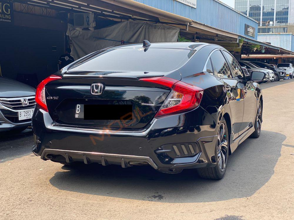 Mobil Honda Civic Sedan 2017