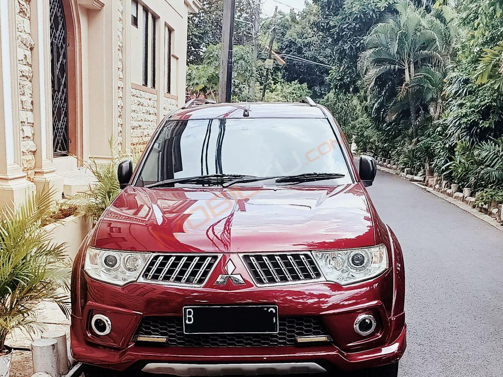 Mobil Mitsubishi Pajero Sport 2013