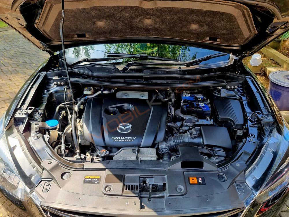 Mobil Mazda CX-5 2016