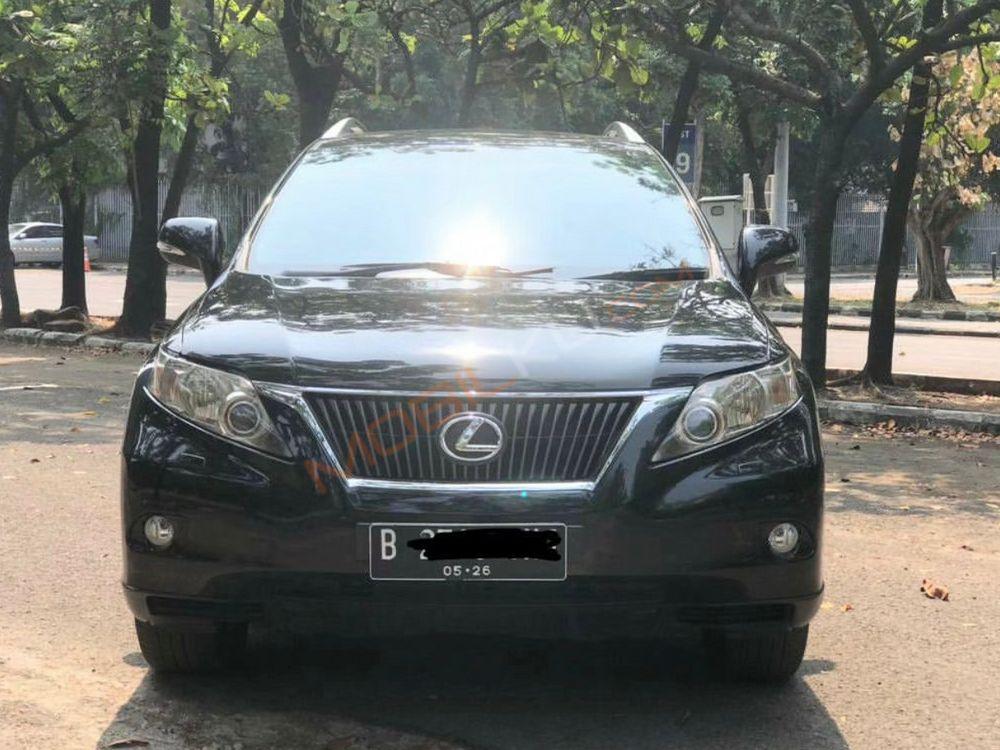 Mobil Lexus RX 2011