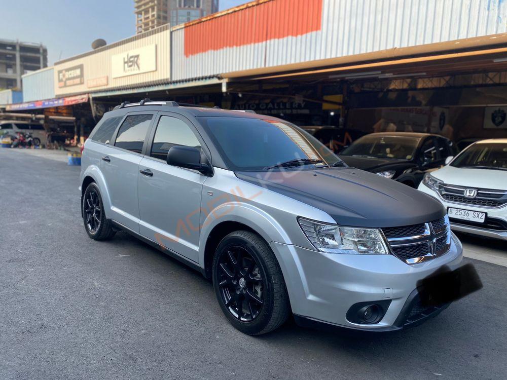 Mobil Dodge Journey 2014