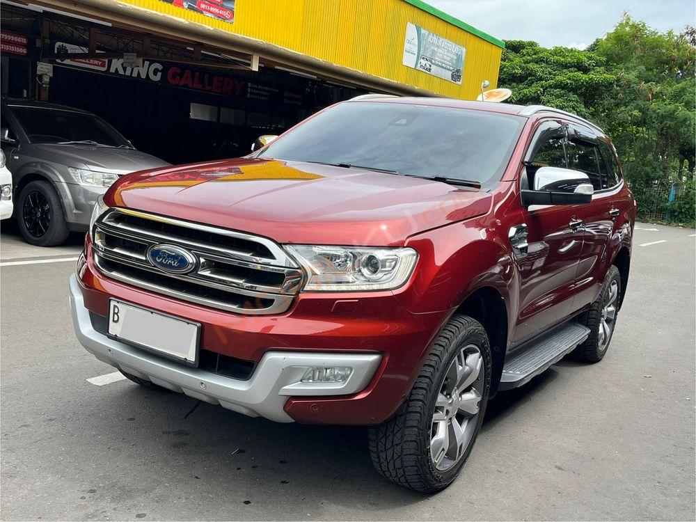 Mobil Ford Everest 2016