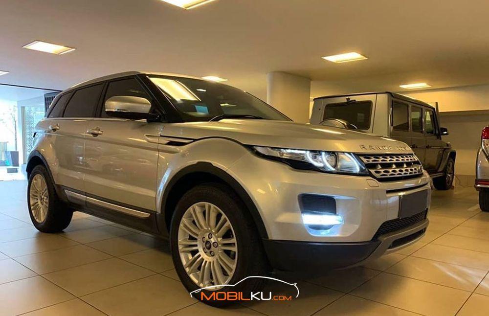 Mobil Range Rover Evoque 2013