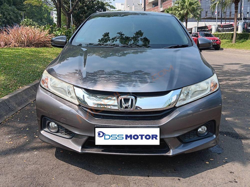 Mobil Honda City Sedan 2015