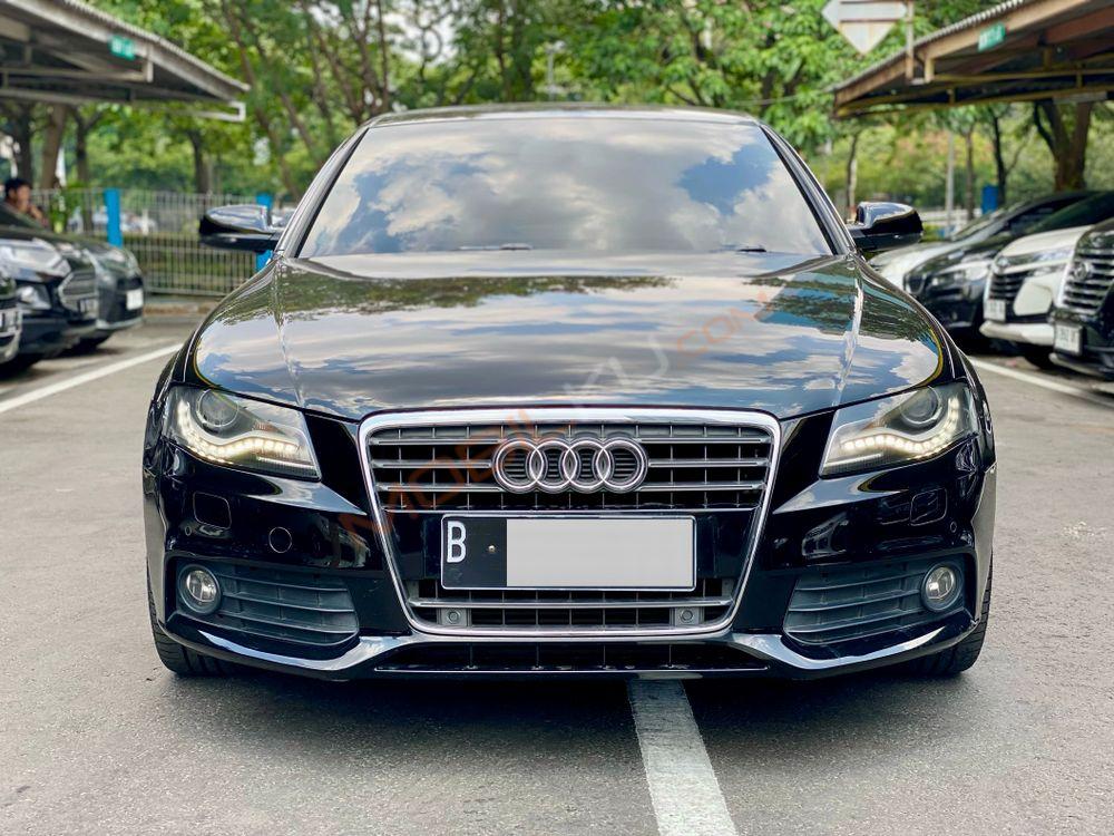 Mobil Audi A4 2010