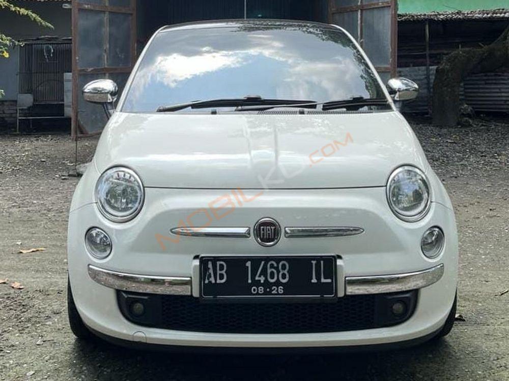 Mobil Fiat 500 2015